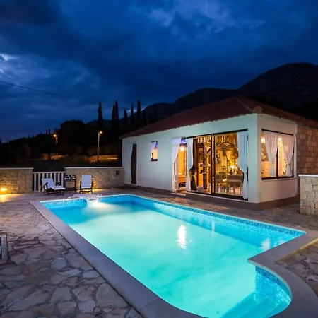Holiday home Lazustina Paradise Mihanici