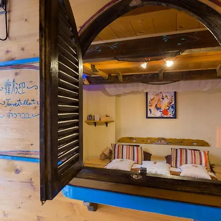 Lazustina Paradise & The Mermaid Tatil Evi Mihanici