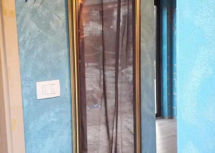 Lazustina Paradise & The Mermaid Mihanici